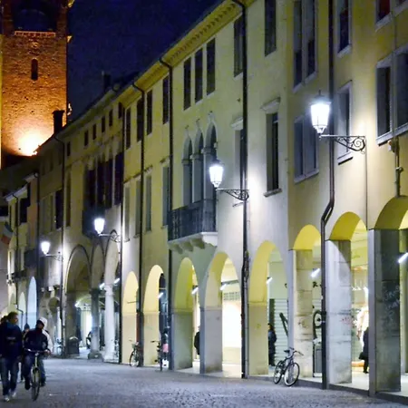 Ht - Elegante Mini In Prato Della Valle Pádua